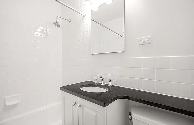 Rented by CitySites Real Estate Group | media 5