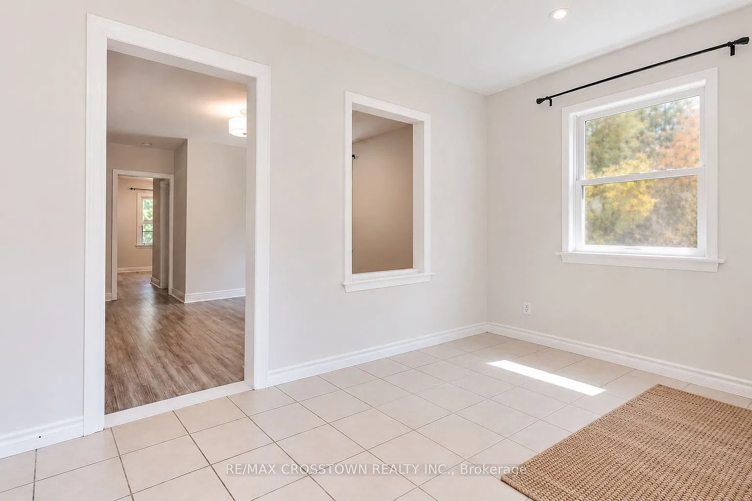 3 bed, $2,300 — Photo 3