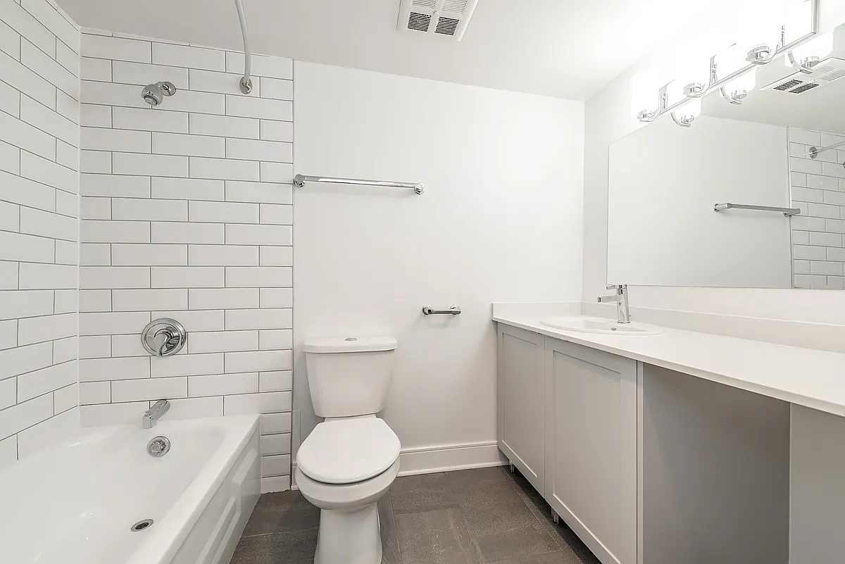 Stadacona Apartments — Photo 4