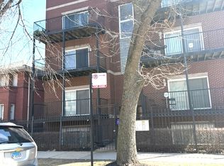 2651 E 74th St APT 201, Chicago, IL