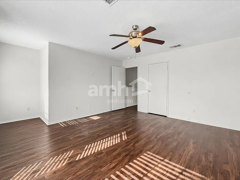 8551 Western Meadows Dr — Photo 15