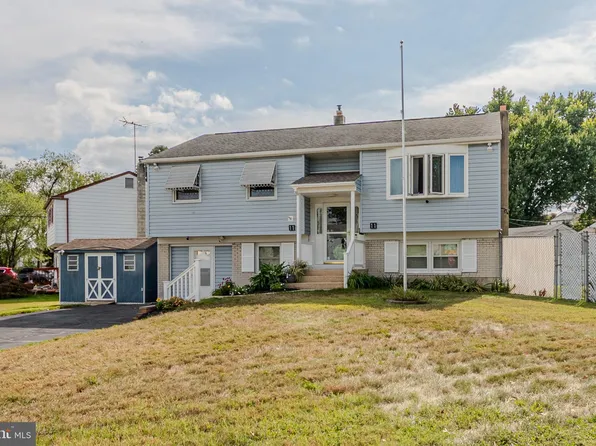 11 N Independence Blvd, New Castle, DE 19720