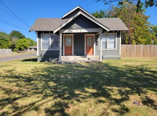 1814 Ash St, Commerce, TX 75428