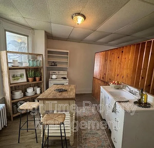 38 E Franklin St #4 — Photo 7