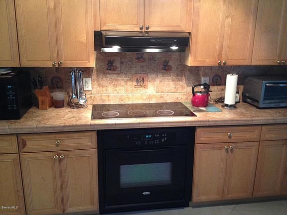 3rd image of 329 Fluvia Ave SE