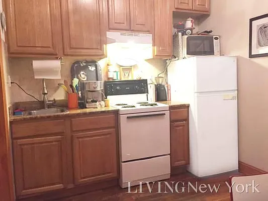 Rented by Living New York | media 23