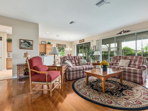 3rd image of 12884 SE 91st Ct