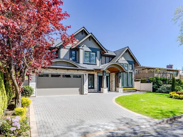 8520 Fairfax Cres, Richmond, BC V7C 1Y1