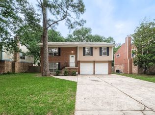 2327 Trailing Vine Rd, Spring, TX 77373