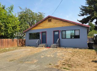 231 A St #2, Myrtle Pt, OR 97458