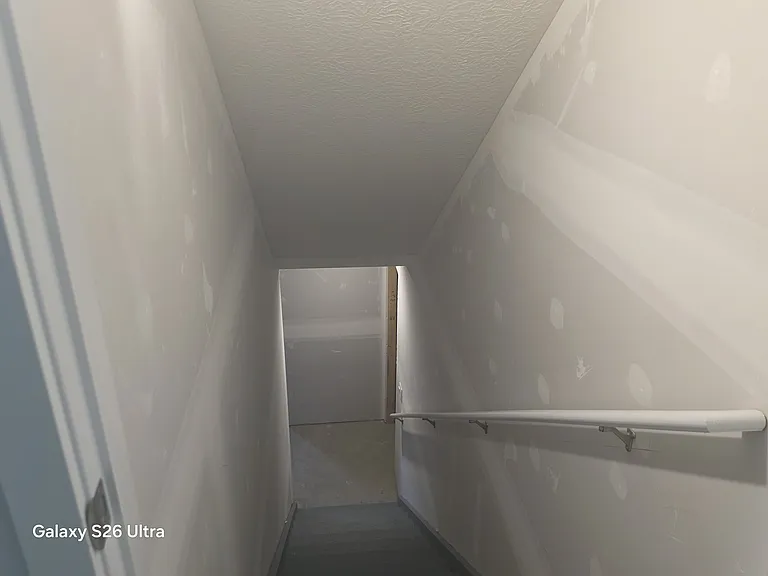 162 Lorrimore Dr — Photo 12