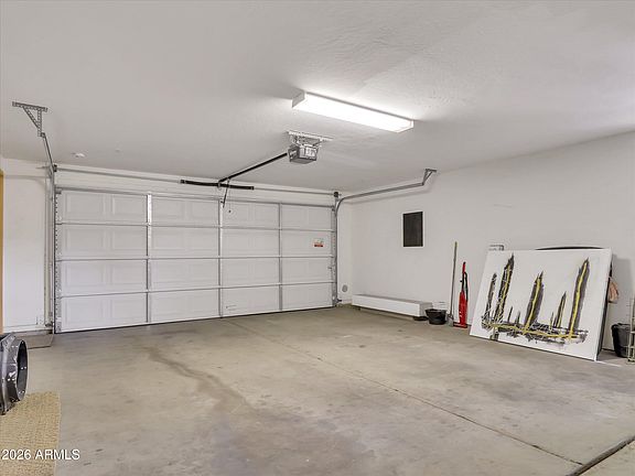 5th image of 4613 E CULVER Street