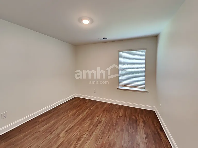 7409 Garrett Ct — Photo 28