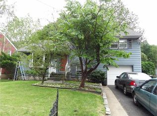 135 Greenbrook Rd, North Plainfield, NJ 07060