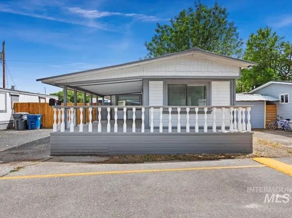 915 S Curtis Rd Trailer 63, Boise, ID 83705
