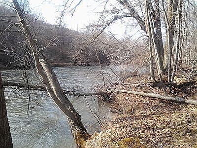 732' of waterfront on mahoning