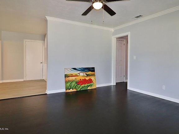 4th image of 6314 Sauterne Dr