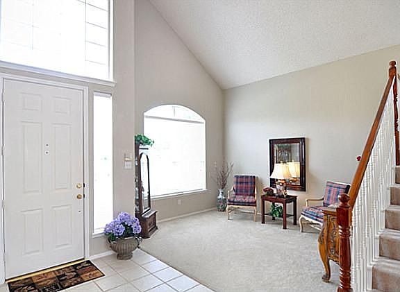 2nd image of 3528 Kimble Dr
