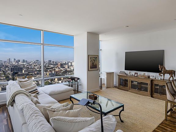 3rd image of 900 W Olympic Blvd Floor 29