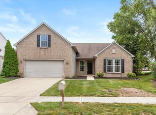 6024 W Bayfront Shrs, McCordsville, IN 46055