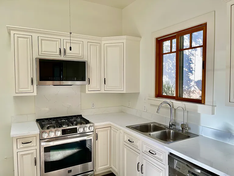 651 S La Luna Ave — Photo 12