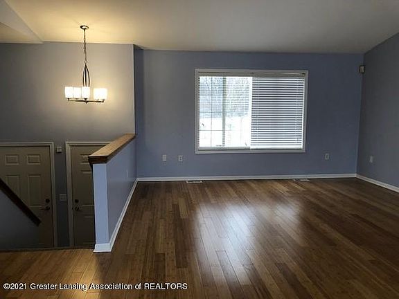 2nd image of 4232 Glenburne Blvd