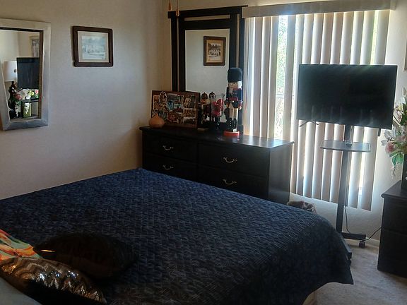 3rd image of 5018 S La Donna Ln