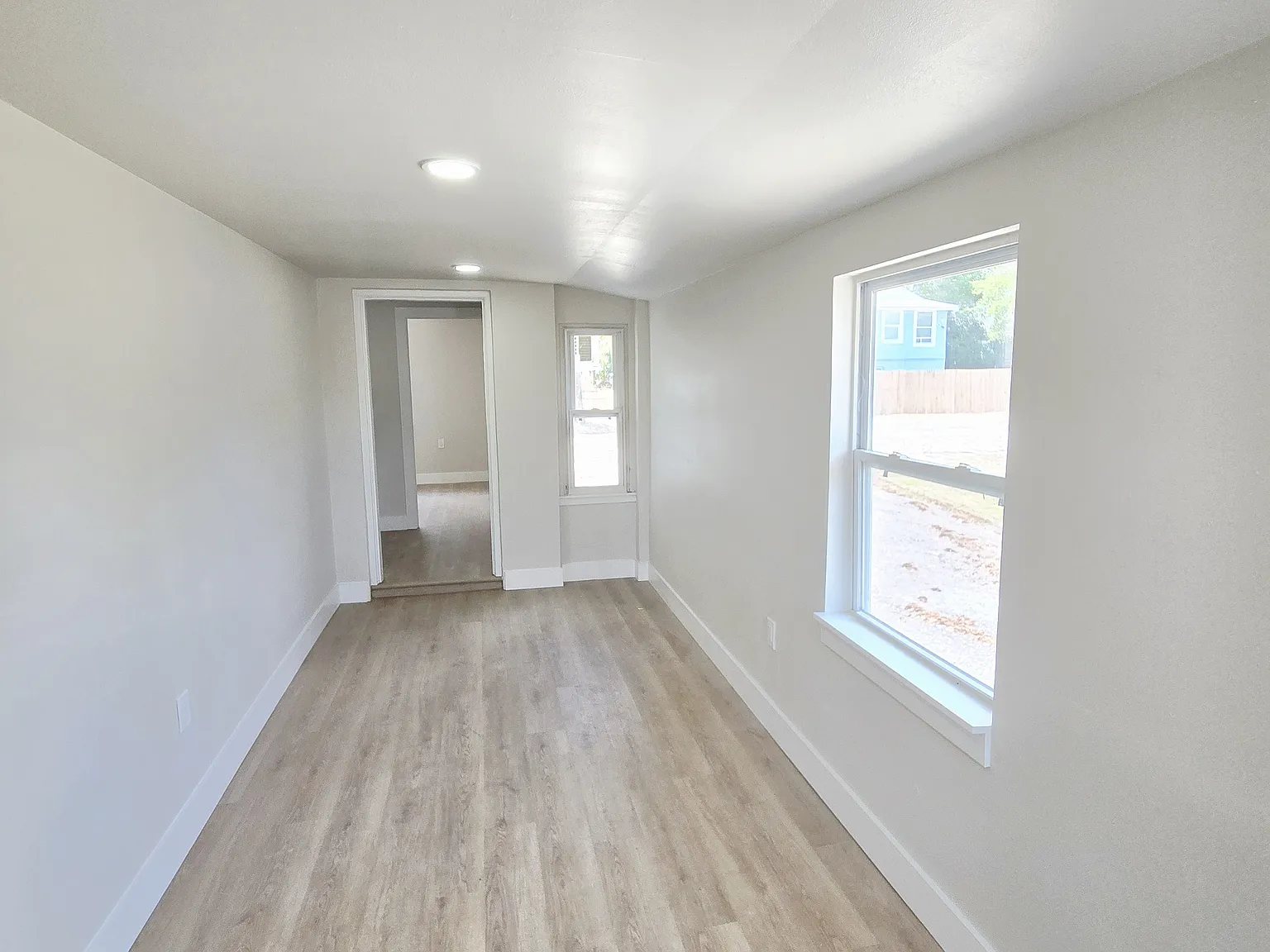 1 bed, 432 sqft, $1,300 — Photo 1