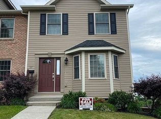 101 Holliday Hills Dr, Hollidaysburg, PA 16648