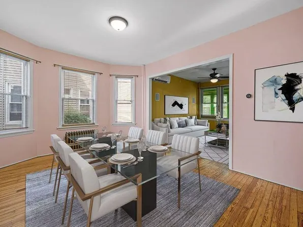75 W 52nd St, Bayonne, NJ 07002