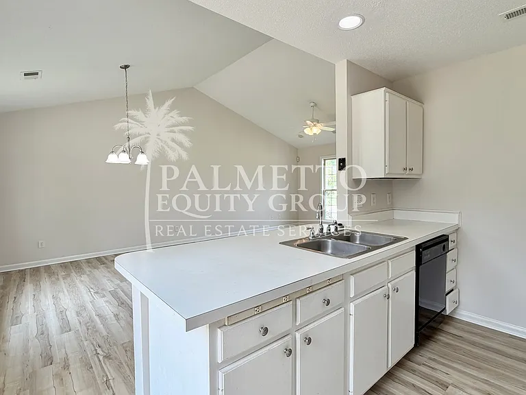 700 Brushy Fork Dr — Photo 7