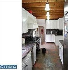 4th image of 3421 Warden Dr