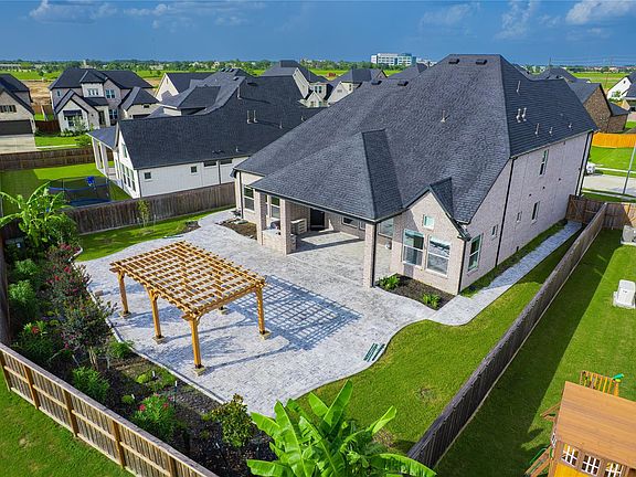 3rd image of 14315 Summer Prairie Trail