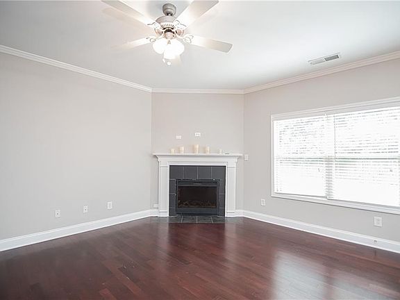 5th image of 2602 Pepper Ct