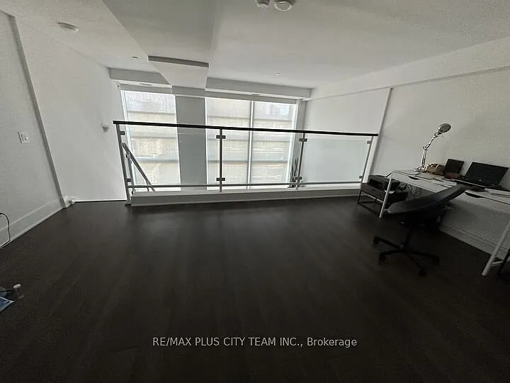 111 Saint Clair Ave W #902 — Photo 7