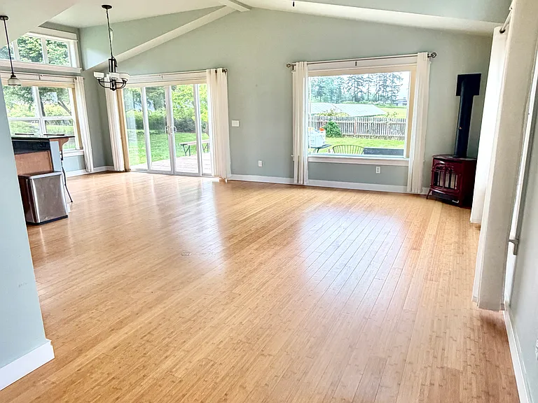 5469 S Shore Dr — Photo 5
