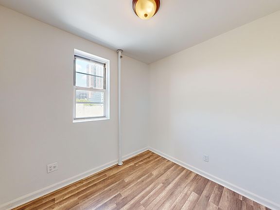 3rd image of 732 10th Ave #4B
