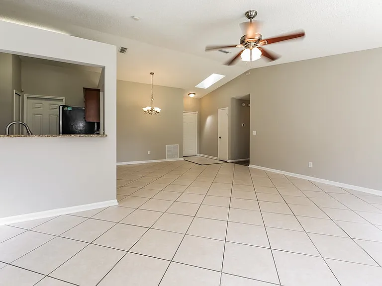 1552 Shearwater Dr — Photo 5