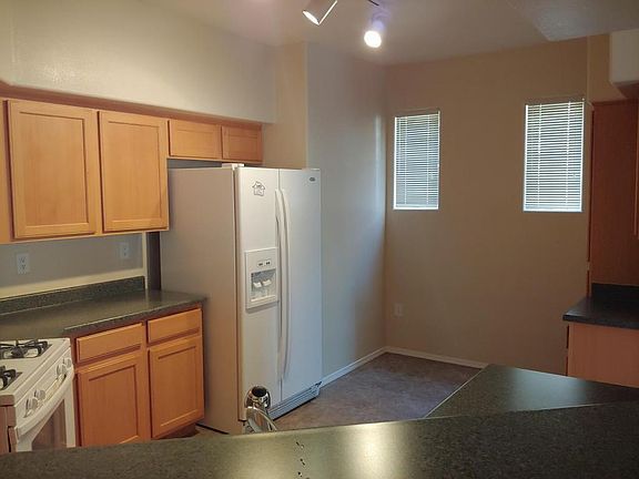 4th image of 3975 N Hualapai Way Unit 111