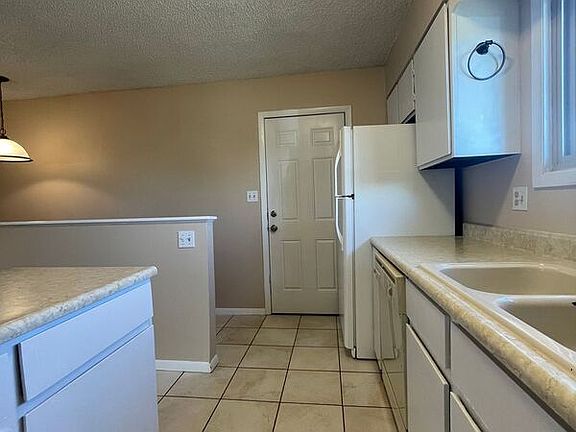 5th image of 136 Sunflower Dr