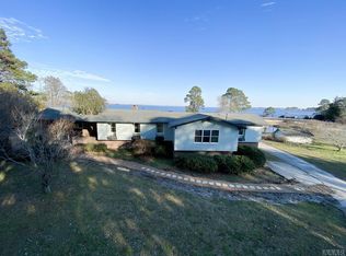 2006 Rivershore Rd, Elizabeth City, NC 27909