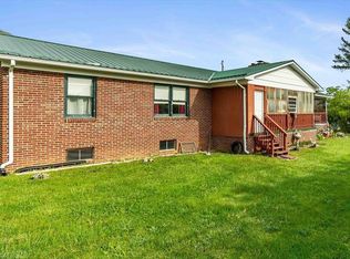 104 Virginia St, Pearisburg, VA 24134