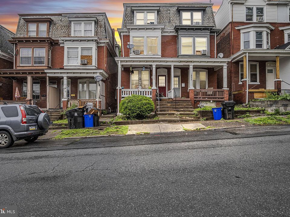 2nd image of 1840 Chestnut St