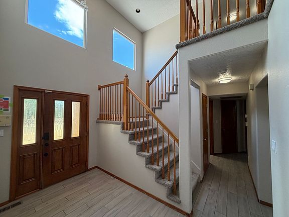 5th image of 10331 Dunbar St NW