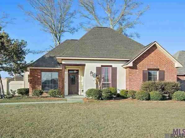 9089 Willow Point Dr, Denham Springs, LA 70726