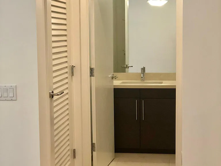 733 Front St #204 — Photo 8