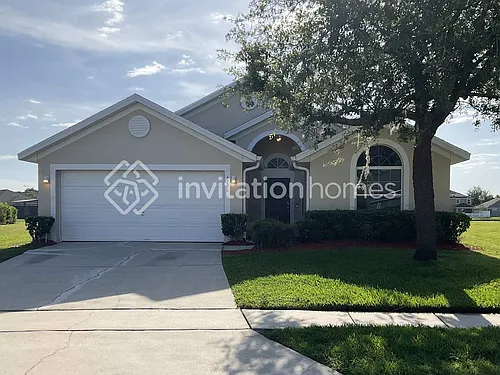 2720 Prestwick Ln Photo 1