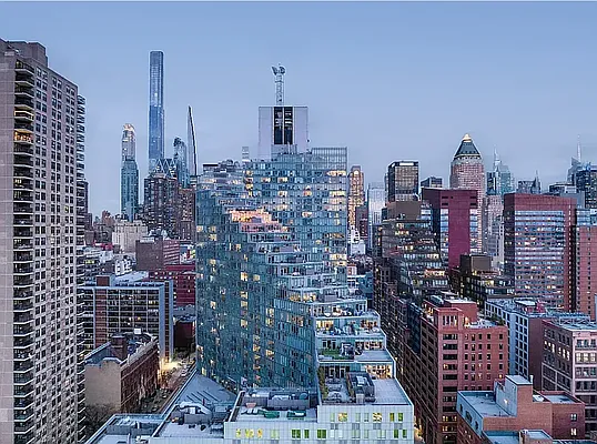 Rented by Platinum Properties | media 33