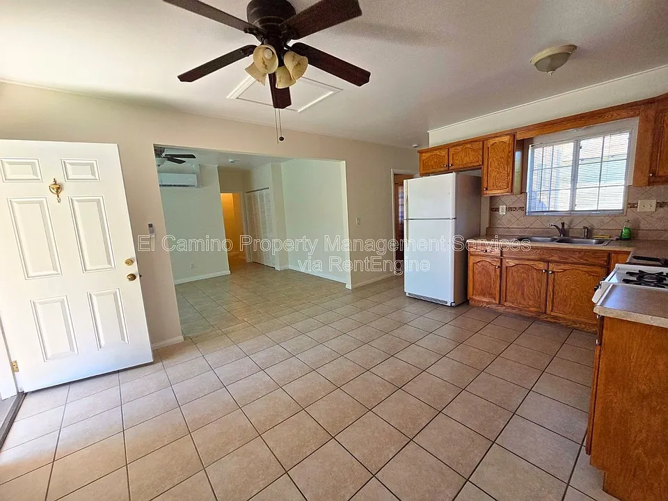 8446 California Ave #B