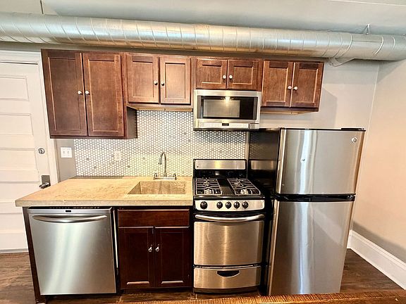 2nd image of 302 S Negley Ave APT 4